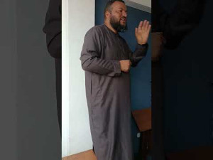 Las acciones más amadas por Allah son aquellas que son constantes, aunque sean pocas